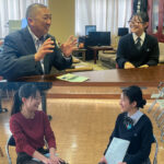 【職業体験】東深沢中の2年生がこもれびプロジェクトに参加！ 先生を取材し、記事執筆にも挑戦中